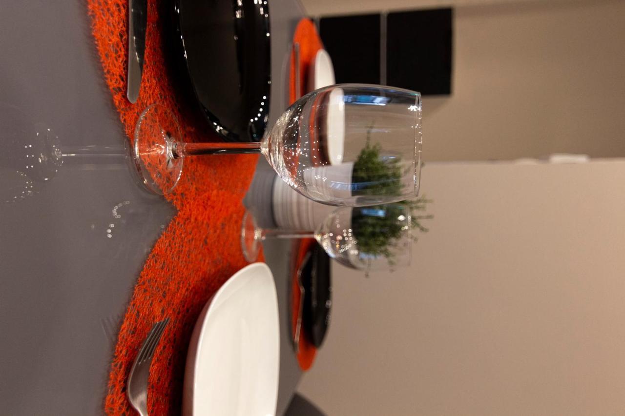 Luxury Apartment 10' From The Center! Athens Ngoại thất bức ảnh